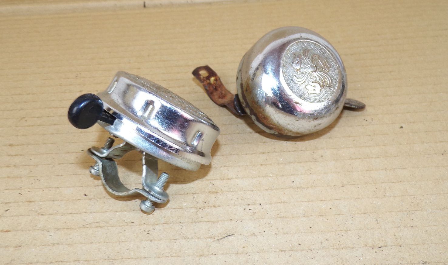 4 x alte Fahrradklingel Läute Schelle Glocke bicycle 