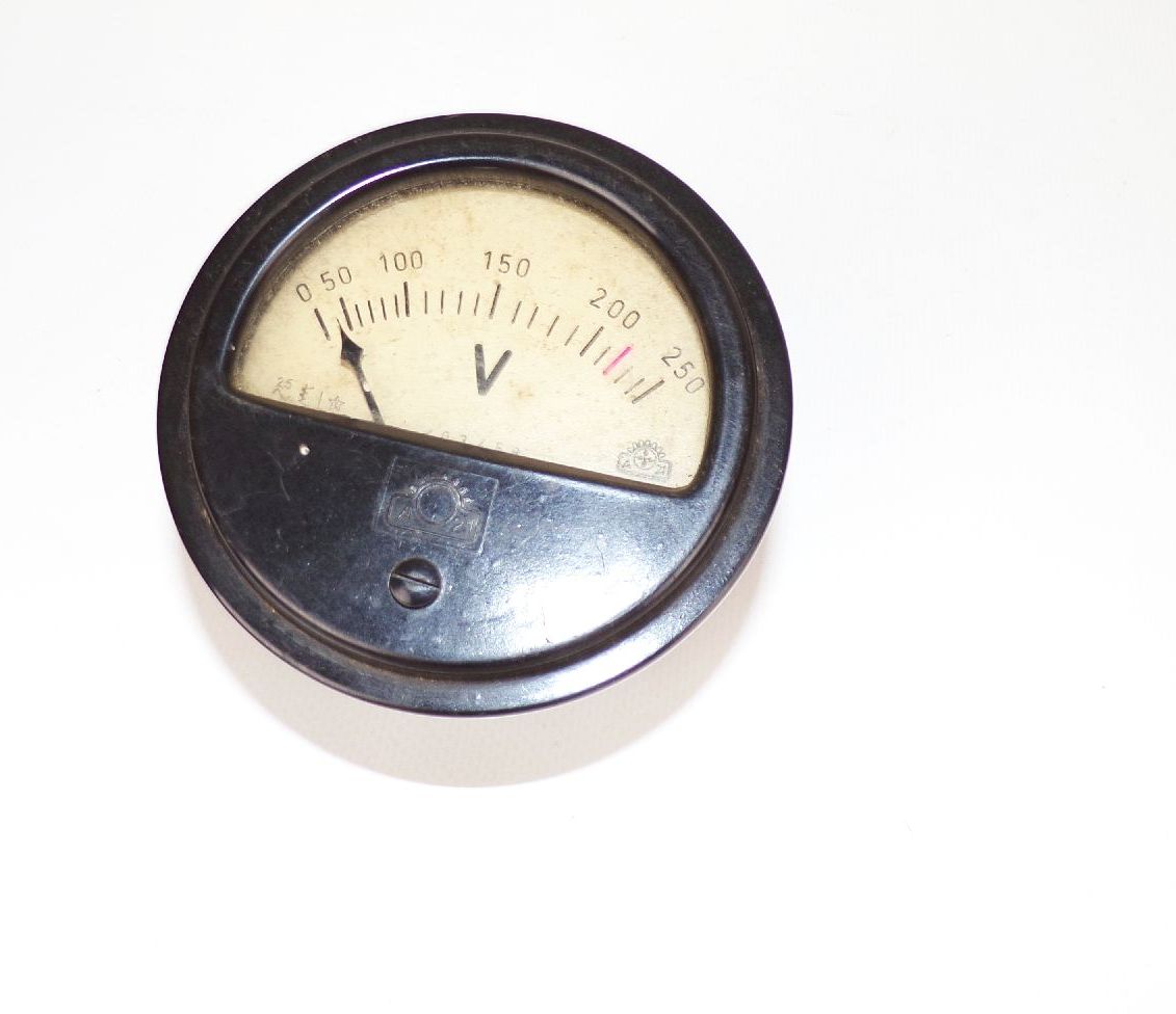 Voltmeter 0 bis 250 Volt Messgerät Schalttafel Vintage