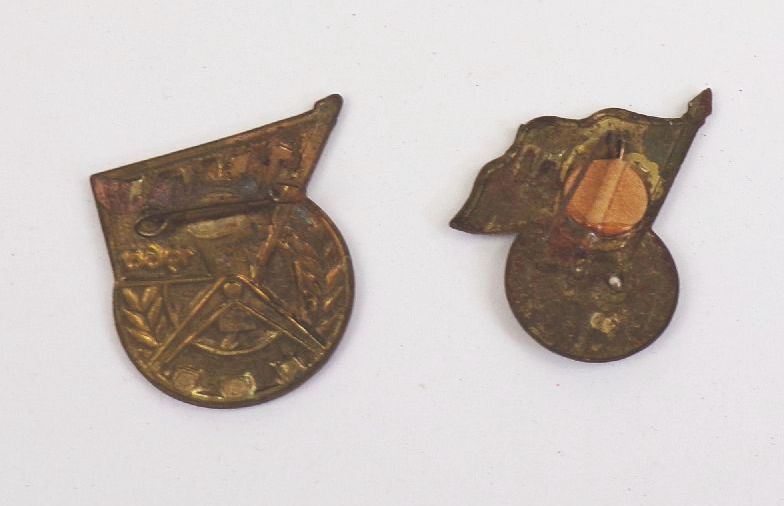 DDR Abzeichen 1 Mai 1955 und 1960 