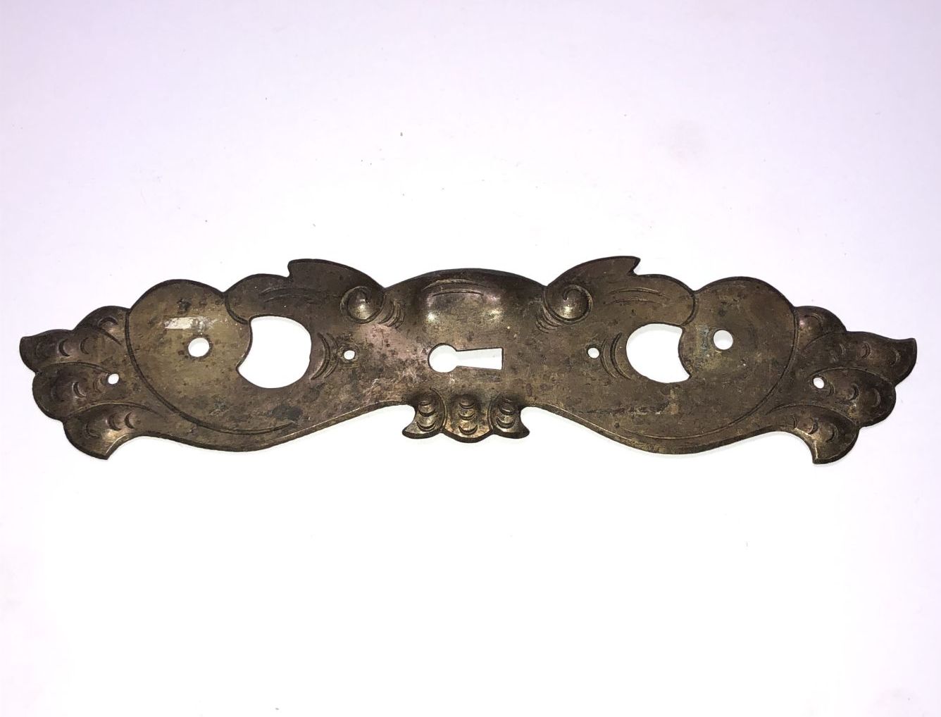 Alter Möbelbeschlag mit Schlüsselloch Messing Beschlag