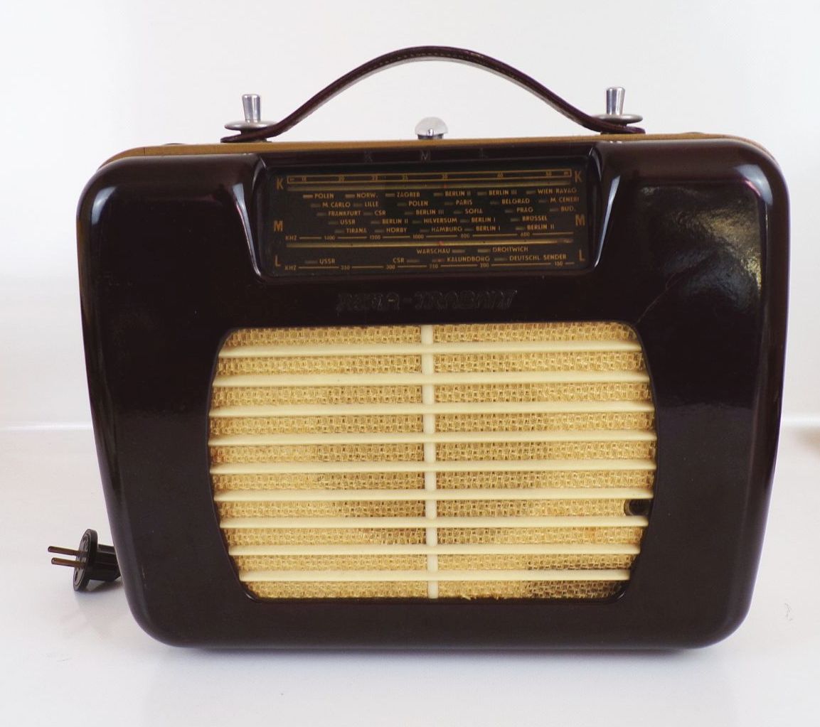 Rema Trabant Radio Bakelit Kofferradio Vintage