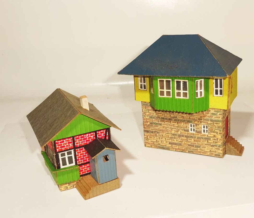 Auhagen Bahnhof Wernesgrün Stellwerk Bahnwärterhaus Litfaßsäule TT H0 mit OVP 