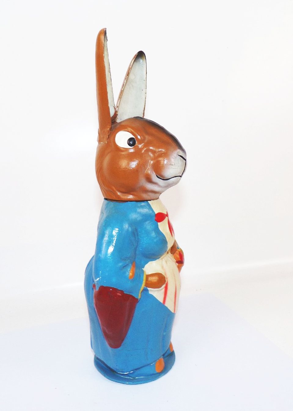 Alter Candy Container Osterhäsin Osterhase Bunt aus Pappmaschee 