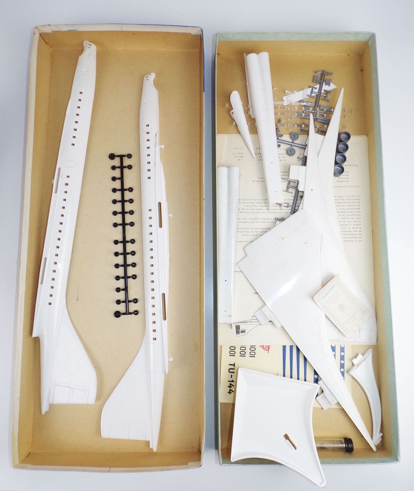 Tupolev Tu 144 Maßstab 1 zu 100 Plastik Bausatz DDR