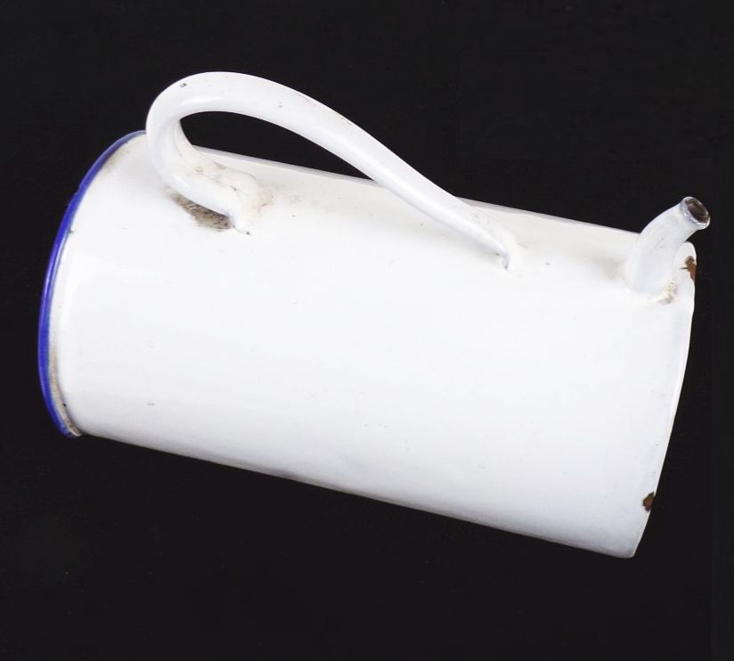 Alter Email Gefäß Weiss Blau Einlauf Behälter shabby Pflanzgefäß 