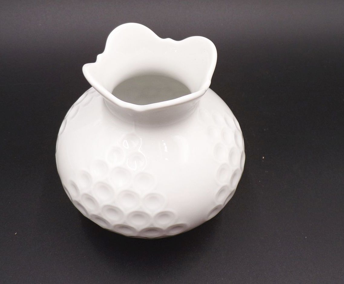 Meissen Vase Weiß klein 11 cm Vintage Design Form