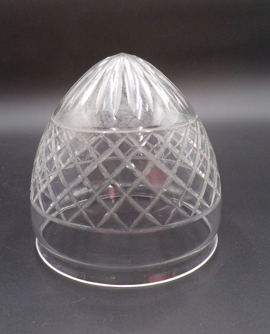 Altes Lampenglas geschliffenes Dekor Kegel um 1900 Ersatzglas Altes Lampenglas geschliffenes Dekor Kegel um 1900 Ersatzglas