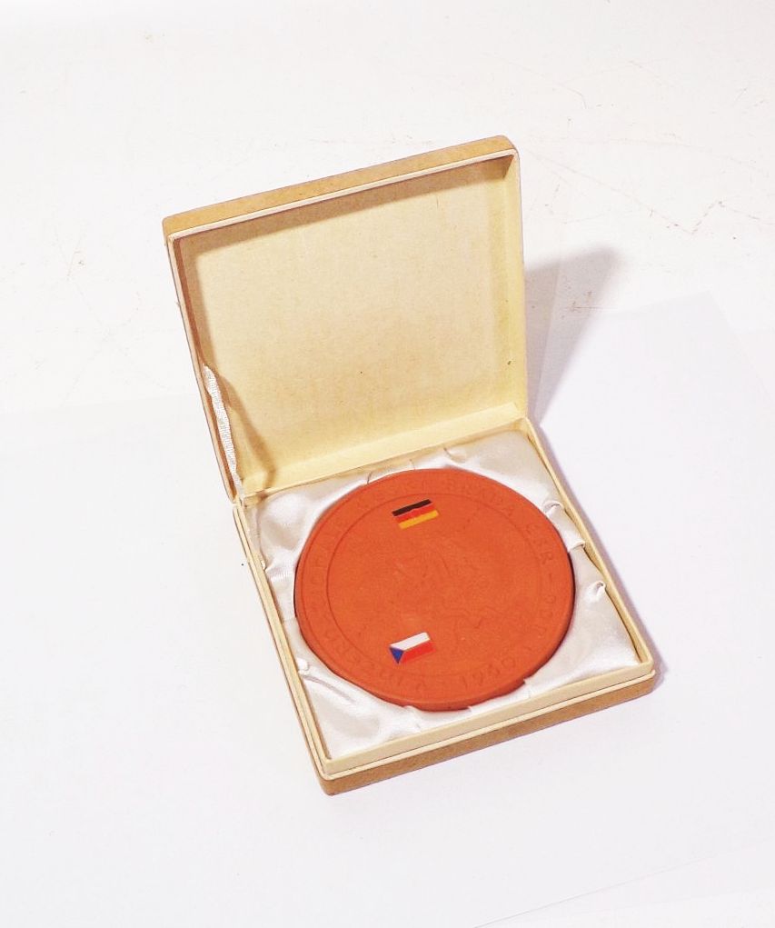 Porzellan Plakette Frieden Regatta Tschechoslowakei DDR Elbe 1960 