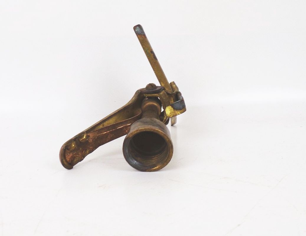 Alter Sprühregner Bewässerung Messing Aufsatz Sprenger 