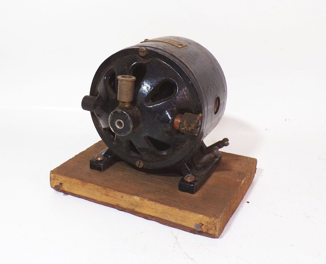 Alter Elektromotor 220 Volt Antrieb Transmission Spielzeug Motor 