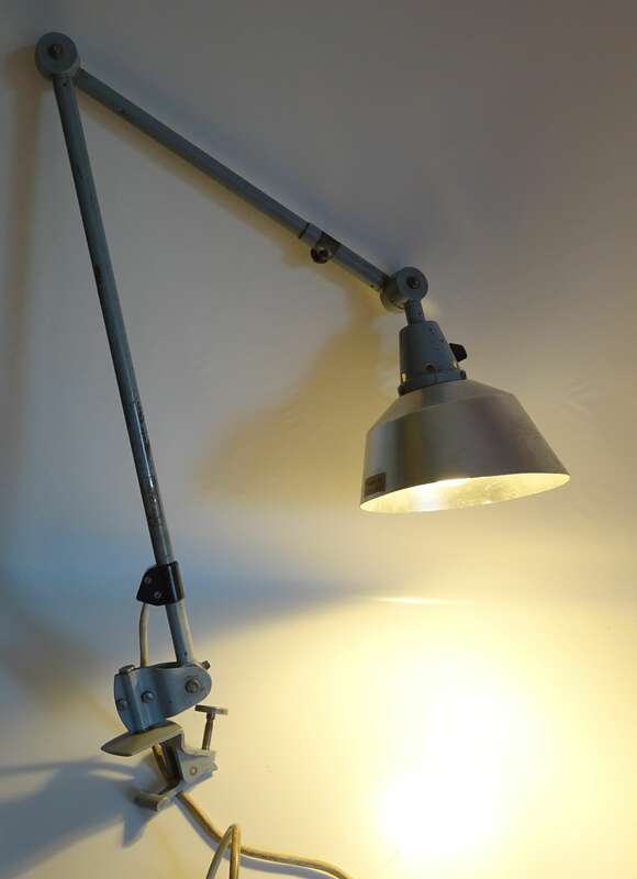Midgard R2 Gelenklampe Kahla Alu Bauhaus Art Deco Leuchte Schreibtischlampe mit Tischhalterung