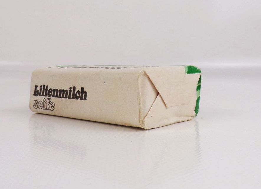 Alte Lilienmilch Seife Konsum Seifenwerk Riesa DDR Lagerware