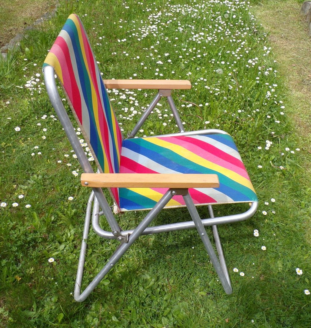 Alter Campingstuhl Bunt Retro DDR Klappstuhl true vintage
