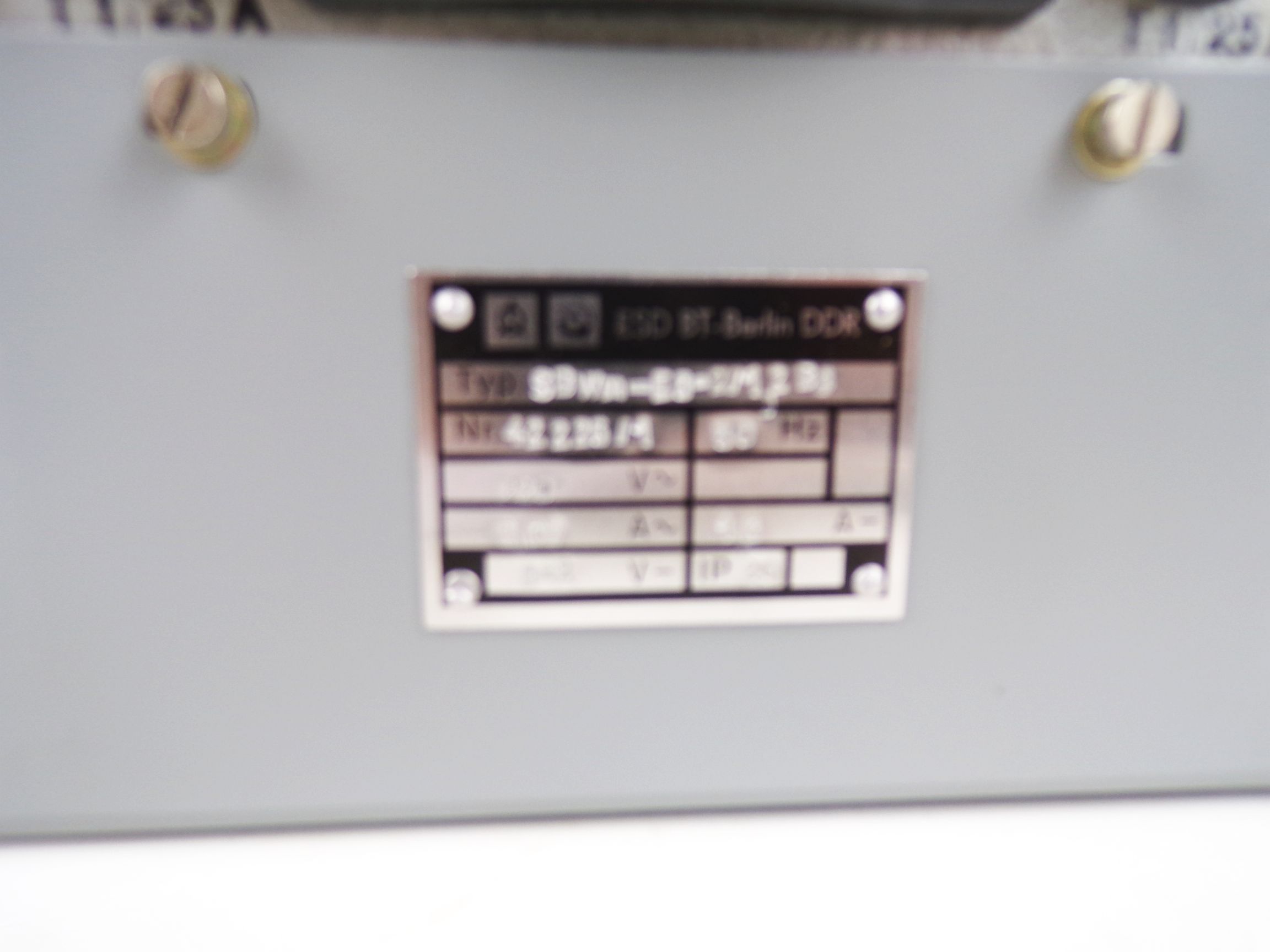 DDR Ladegerät Halbleiter Gleichrichter ESD BT Berlin Originalkarton 