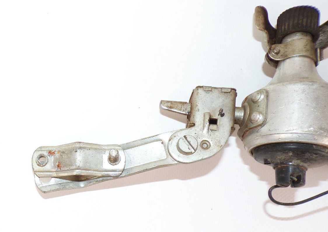 Alter Fahrraddynamo mit Scheinwerfer DDR Ruhla 6 V 3 W Oldtimer 