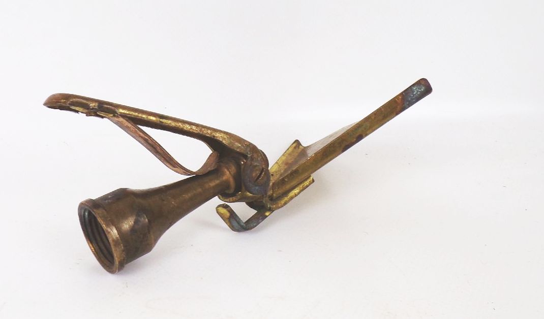 Alter Sprühregner Bewässerung Messing Aufsatz Sprenger 