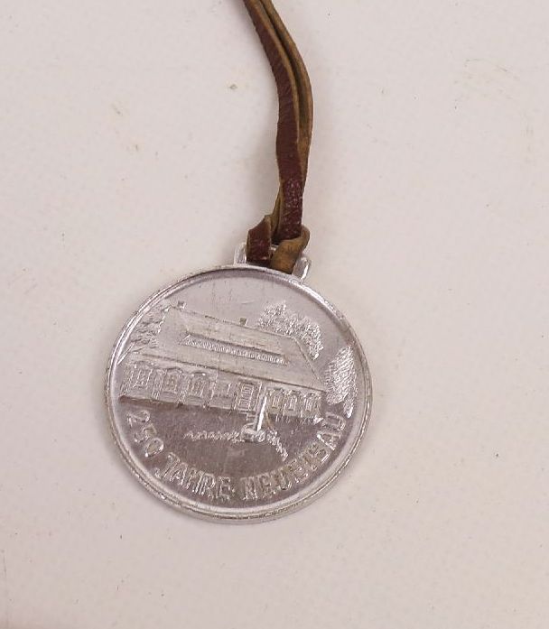 Konvolut DDR Abzeichen 