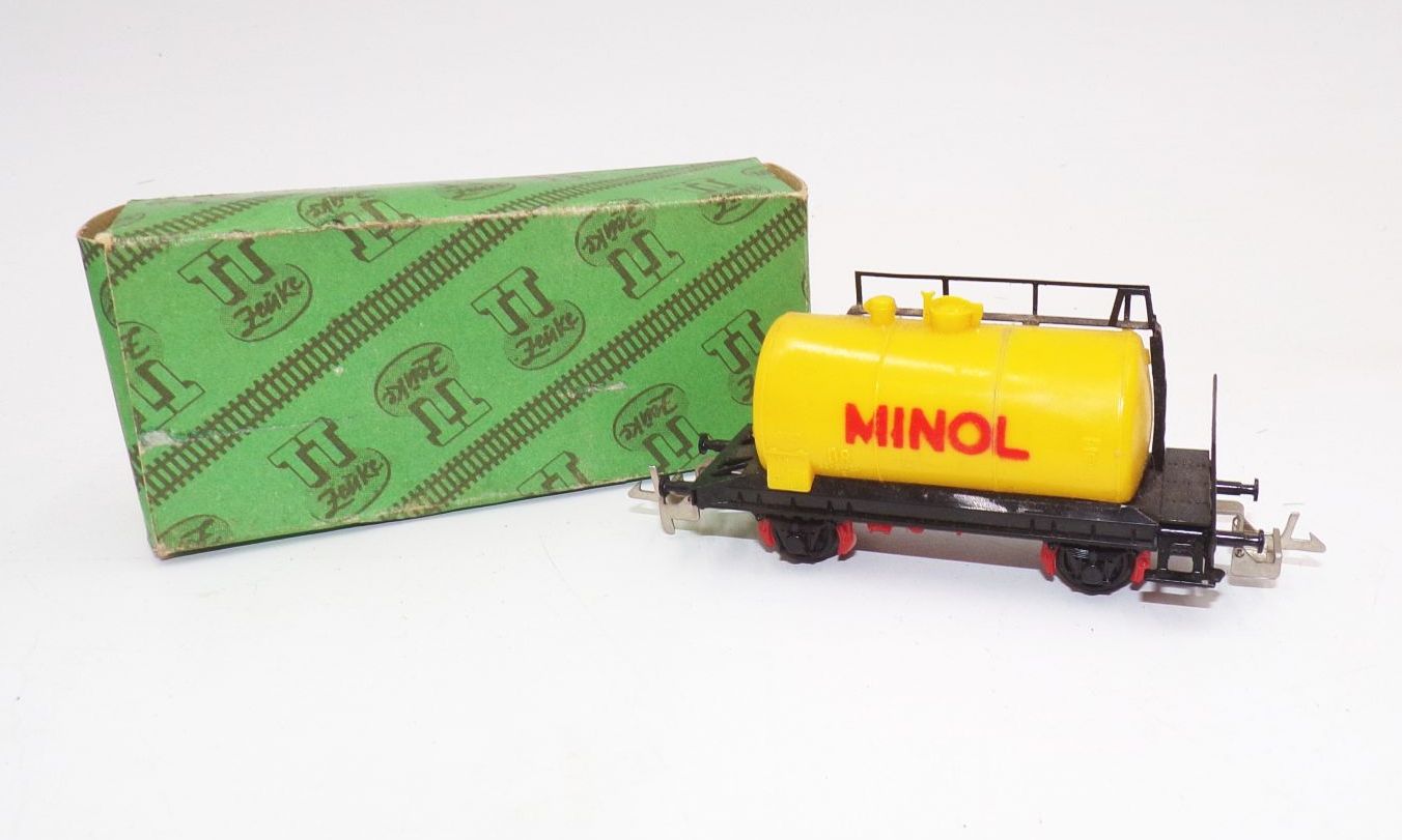 Zeuke TT Kesselwagen Minol DDR mit OVP