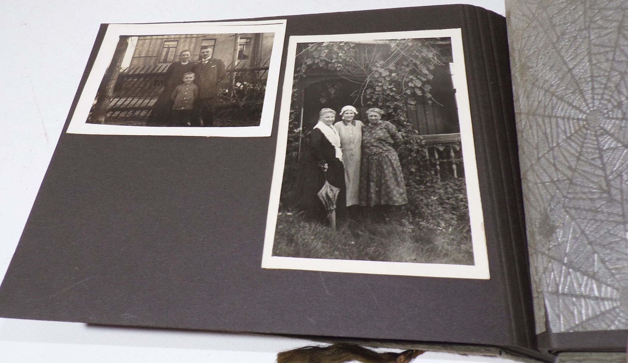 Altes Fotoalbum mit Fotos 1920er 1930er 