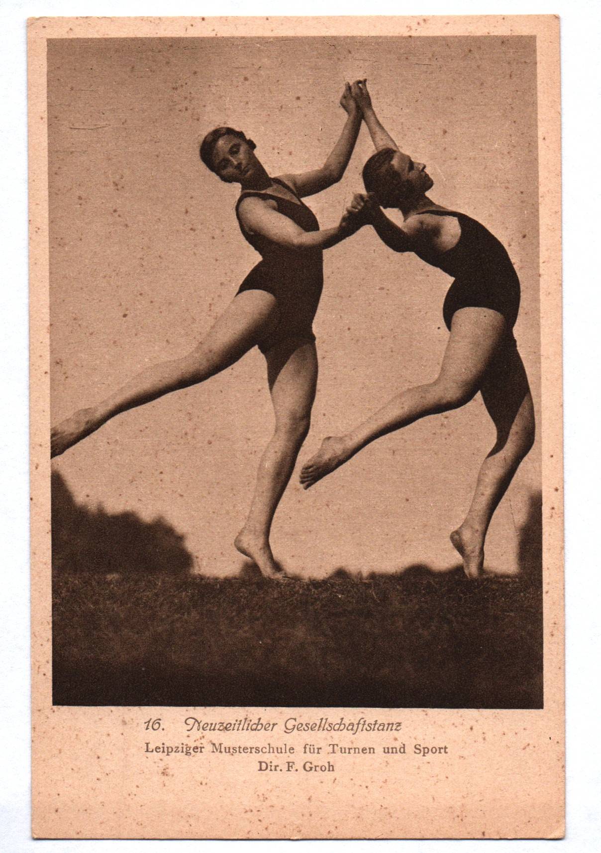 Ak Neuzeitlicher Gesellschaftstanz Leipziger Musterschule Groh 