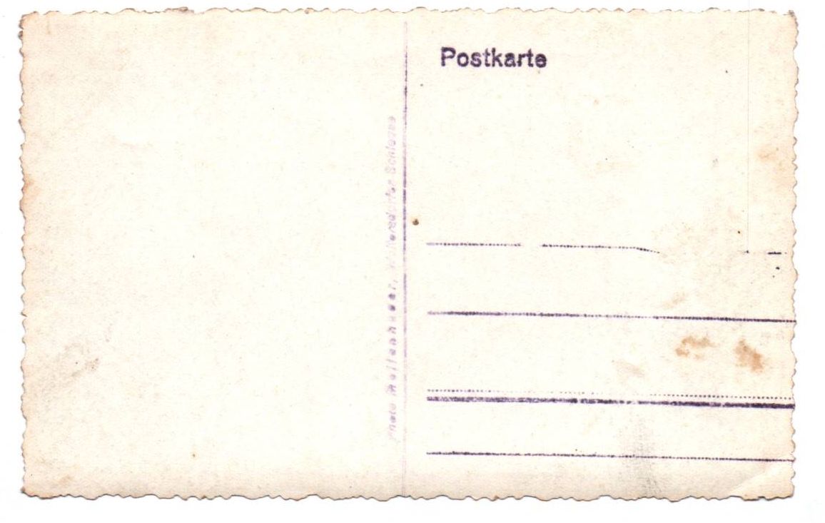 Foto Ak Berlin Brandenburger Tor FDJ Sozialisten Banner Foto Ak Berlin Brandenburger Tor FDJ Sozialisten Banner