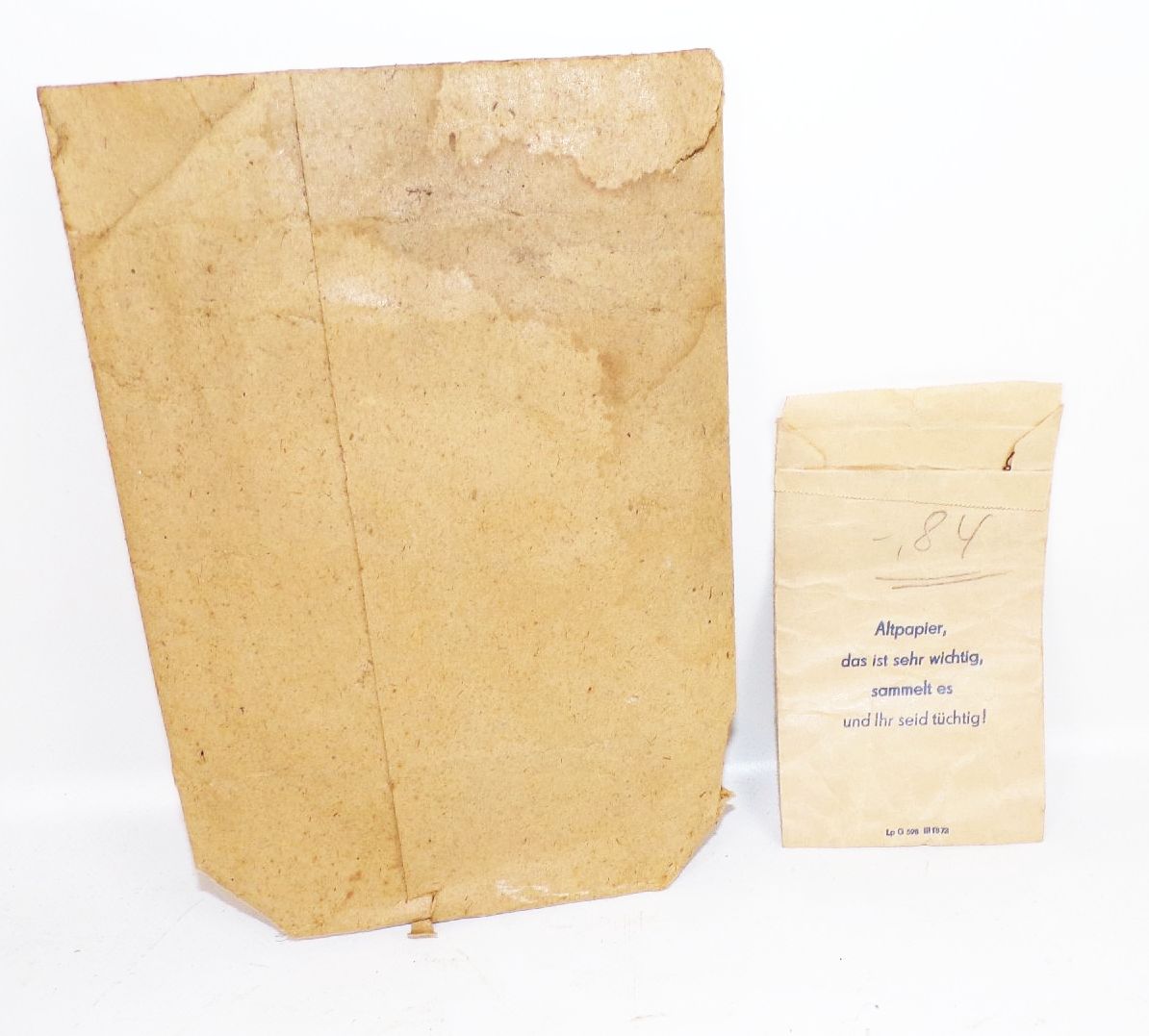 Reklame Papiertüte DDR 2 Stück Konsum Zigarette 1960er Sammler Werbung Deko