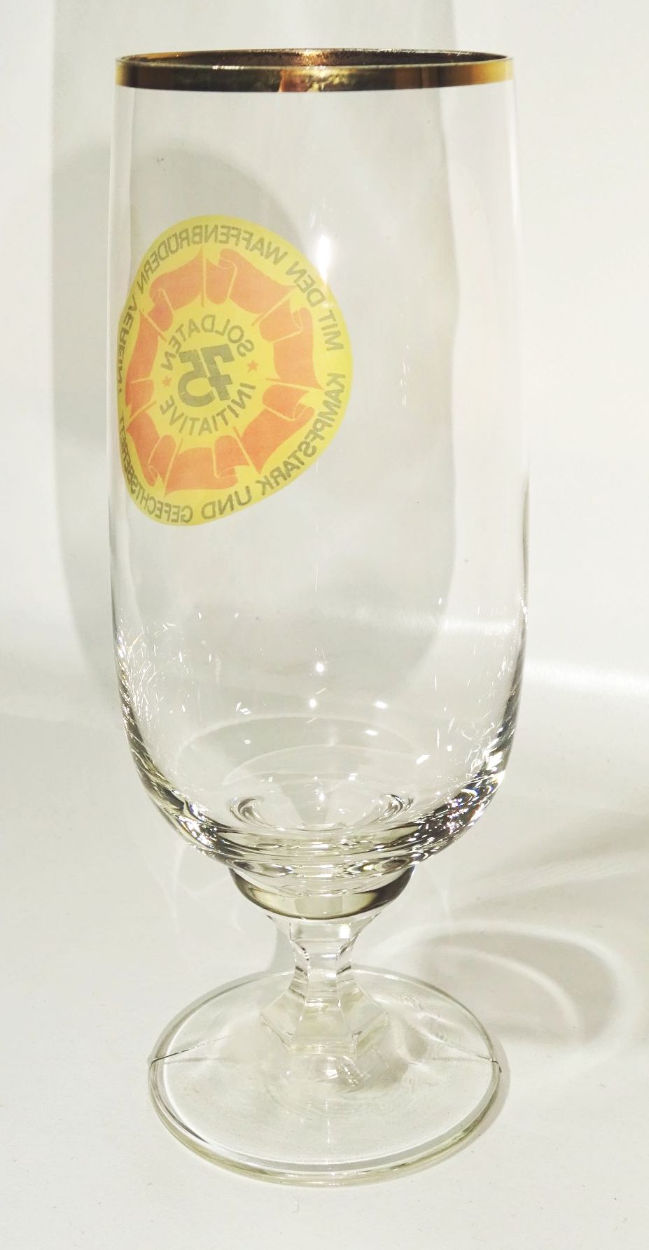 NVA Bierglas Soldaten 75 Initiative Waffenbrüder Kampfstark Gefechtsbereit DDR