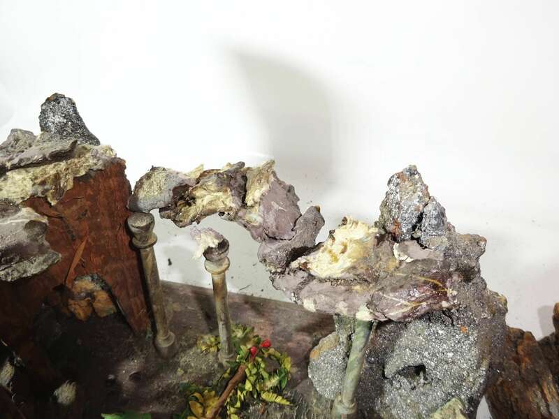 Uralt Krippe wohl Böhmen 1850 bis 1900 Holz Glitzer Weihnachtskrippe