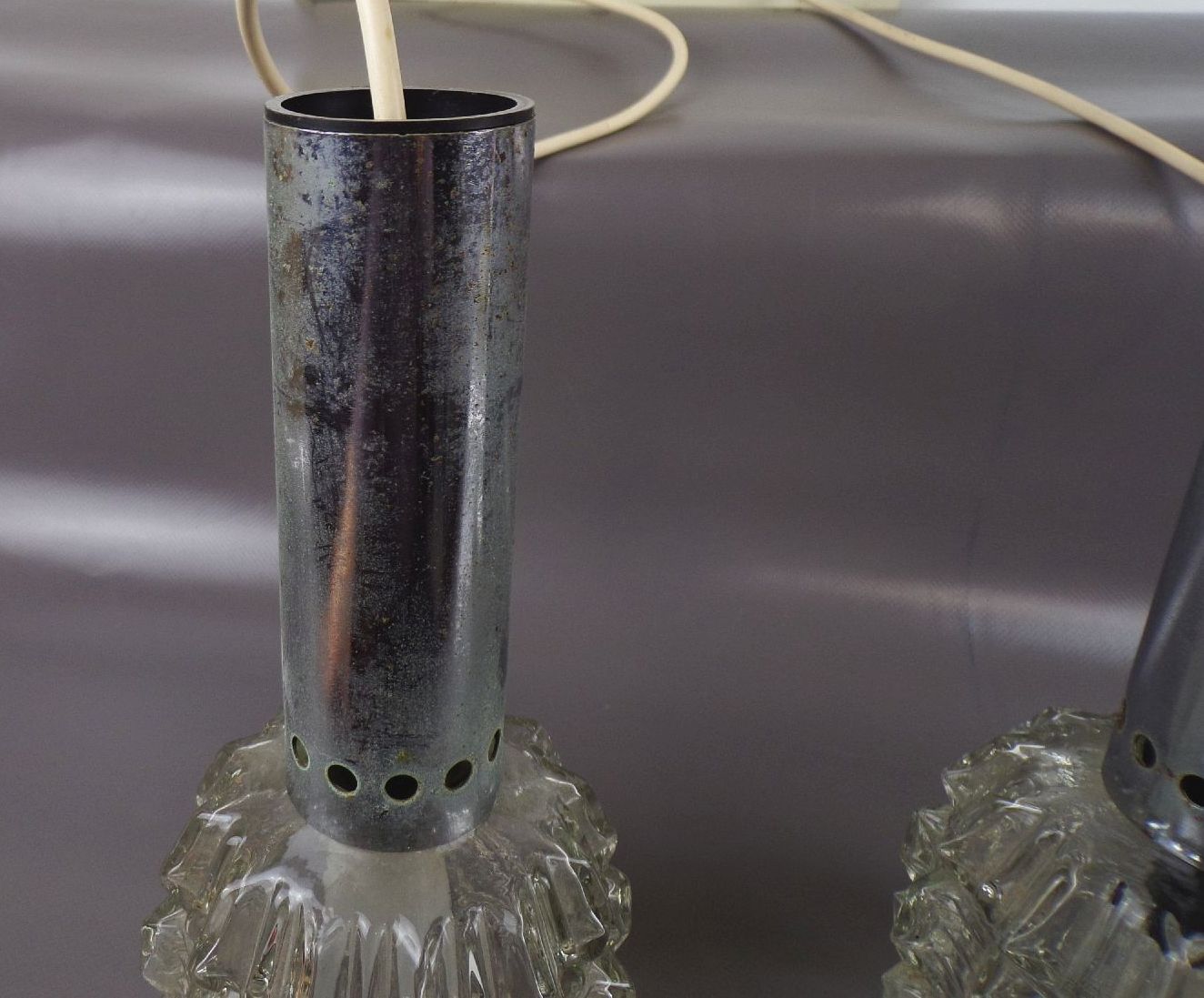 Alte Pendelleuchte 2er Preßglas E27 DDR Hängelampe 