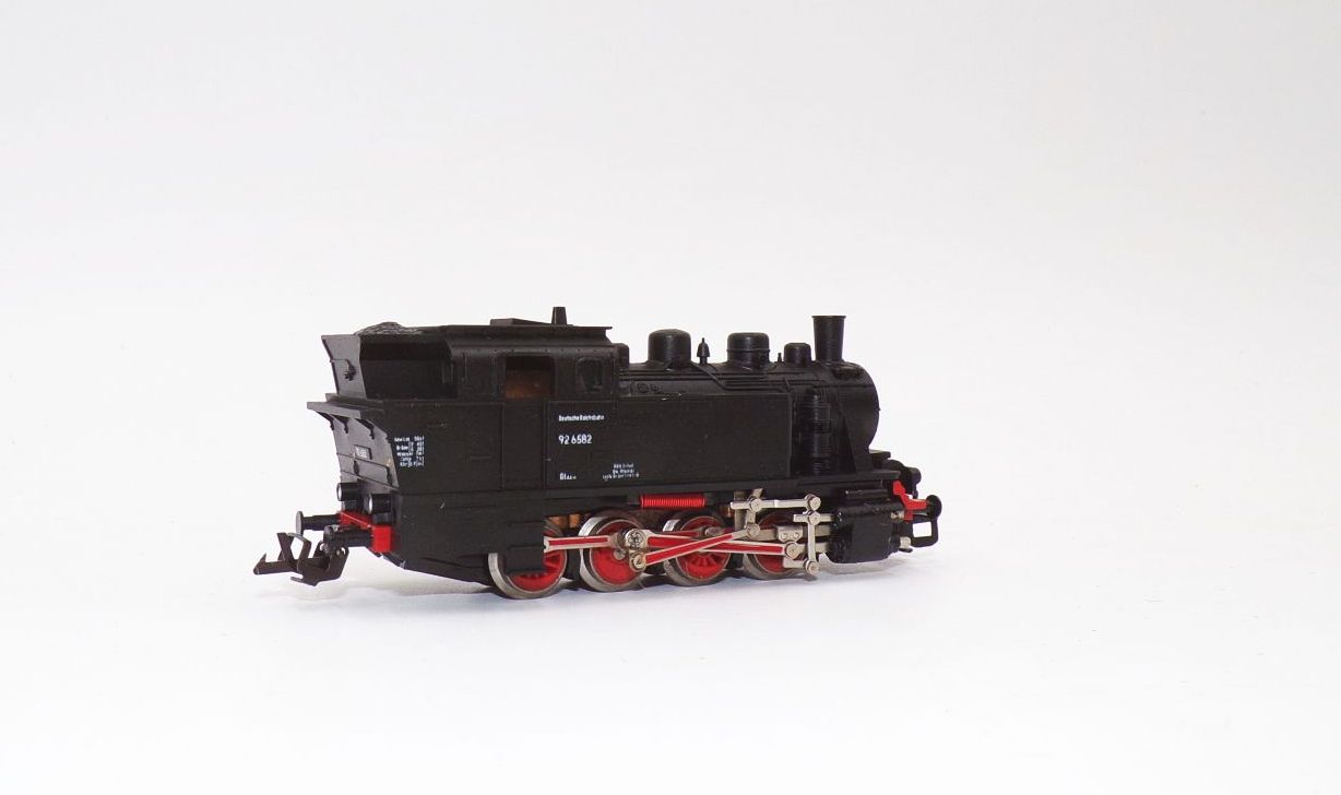 Zeuke BTTB BR92 Dampflokomotive Zeuke BTTB BR92 Dampflokomotive