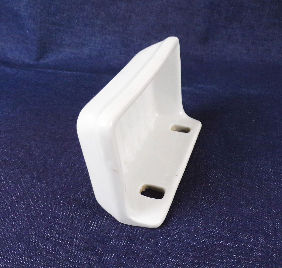 Alte Porzellan Seifenschale Wandboard Weiß Bauhaus Vintage Alte Porzellan Seifenschale Wandboard Weiß Bauhaus Vintage