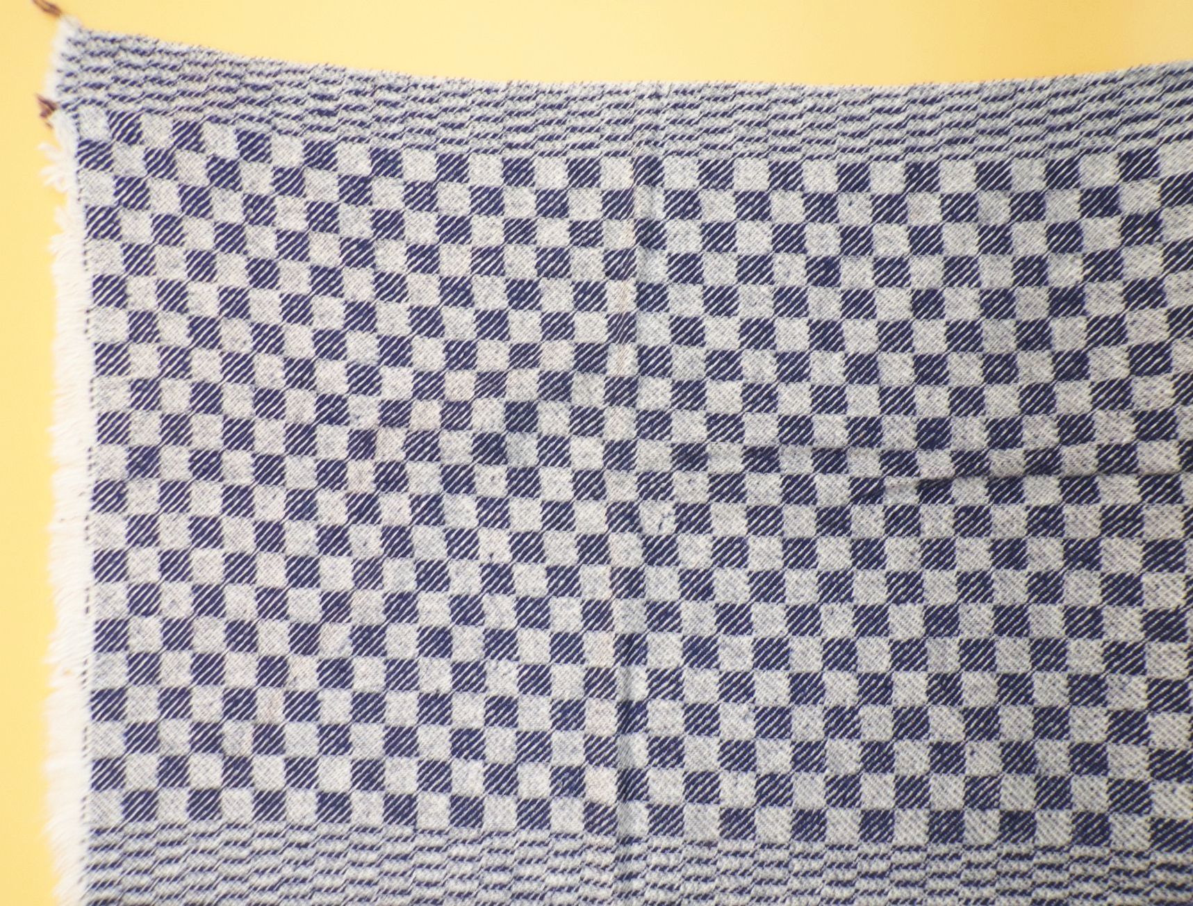 Altes Grubentuch bau weiß XL 45 x 245 cm Vintage Werkstatttuch 