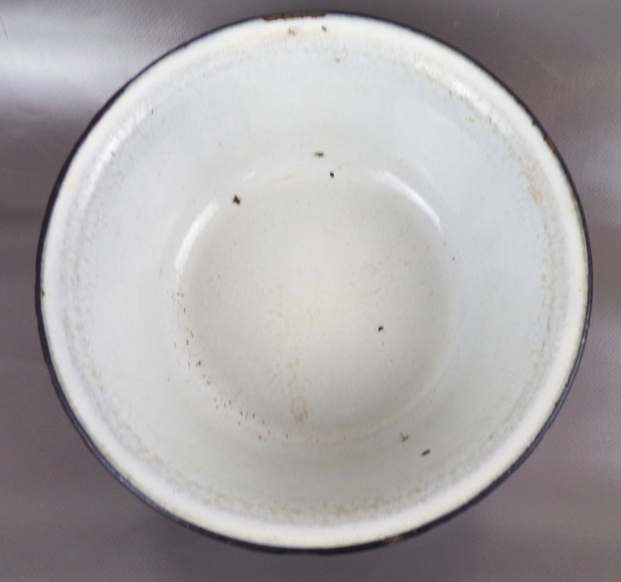 Alte Emailschüssel blau Emaille Dekoration Shabby Chic Pflanzgefäß Schale