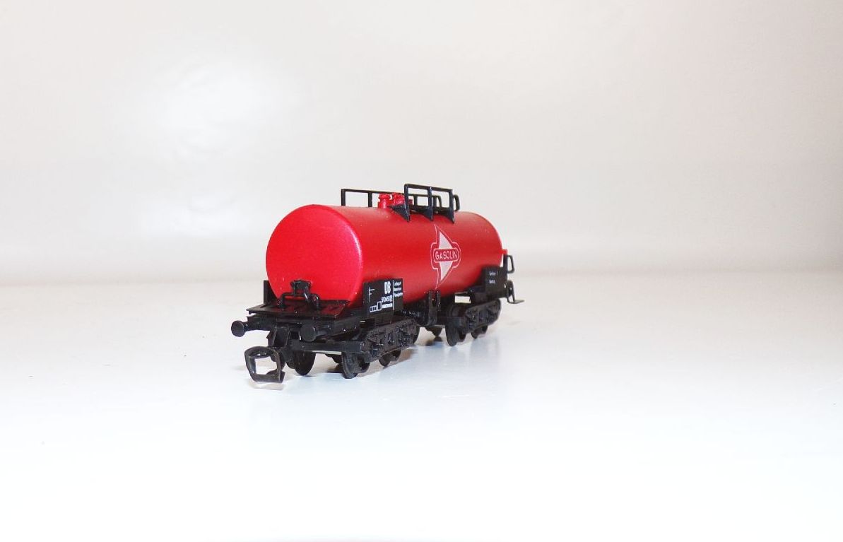 BTTB Gasolin Kesselwagen Rot Spur TT mit OVP 