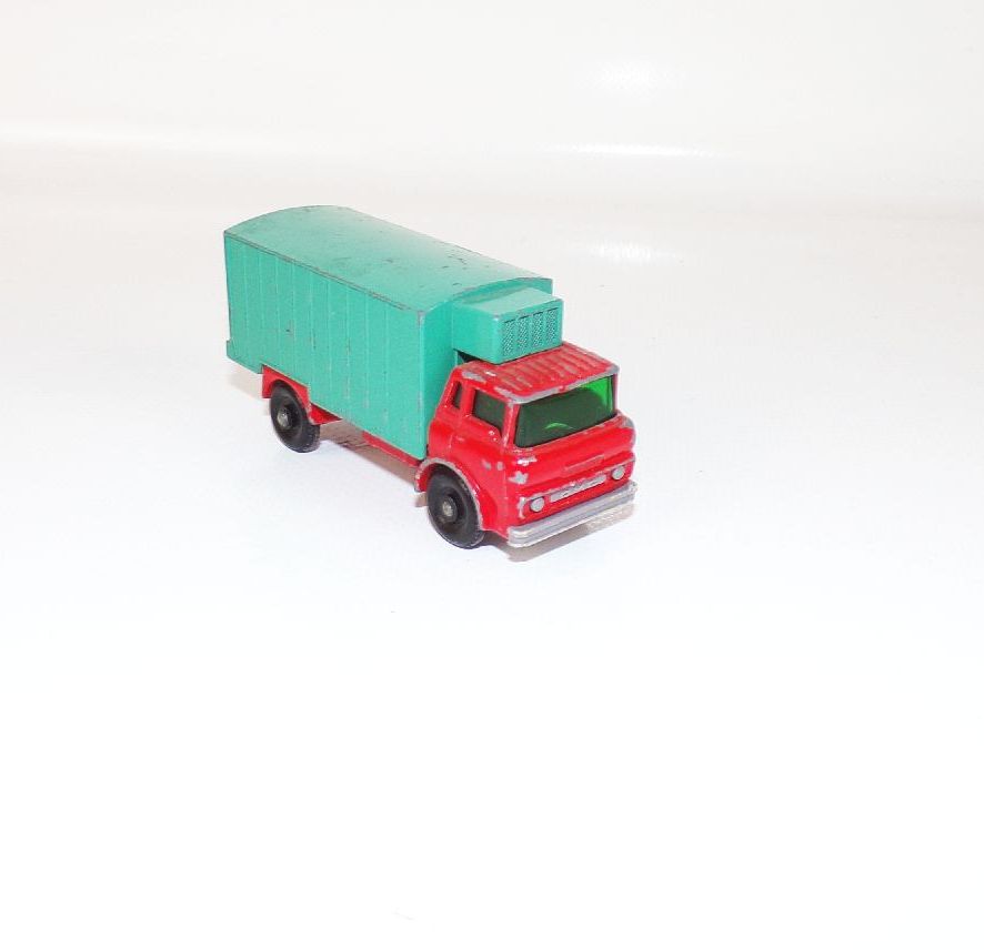 Lesney No 44 Refrigerator Truck matchbox series Lesney No 44 Refrigerator Truck matchbox series