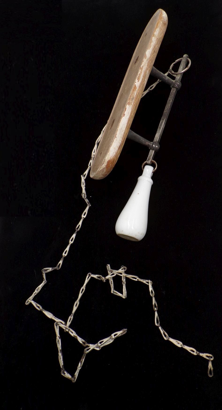 Alter WC Griff Spülkasten Halterung Klosett Toilette Porzellan Holz Antik