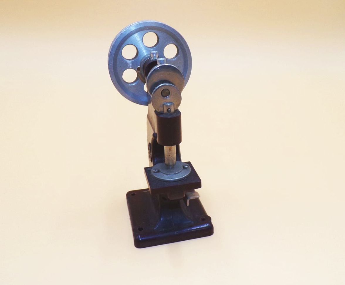 Oesterwitz Stanze Antriebsmodell für Dampfmaschine Exenterpresse Bakelit