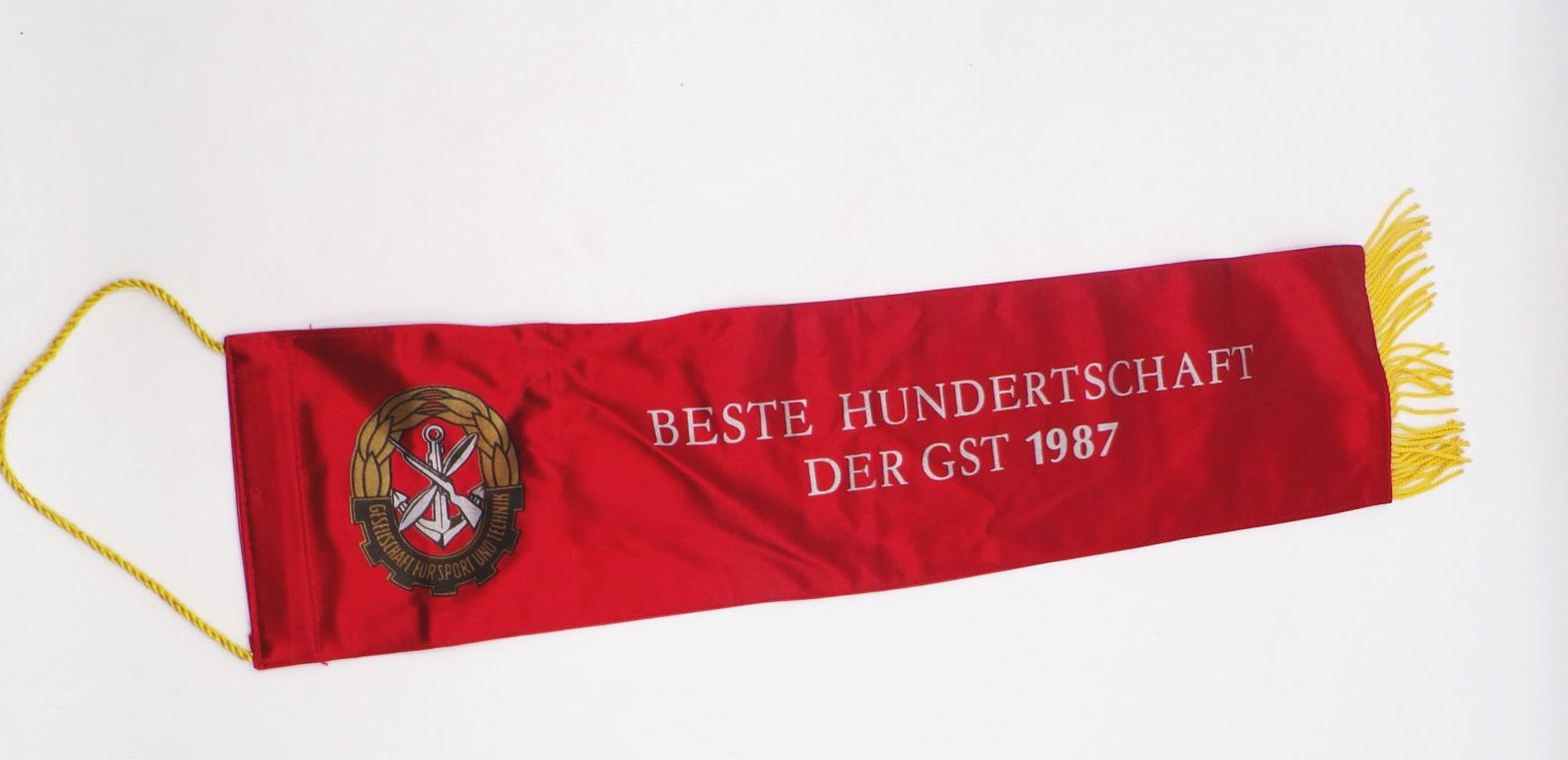 Alter Wimpel Seiden Banner Beste Hundertschaft der GST 1987 