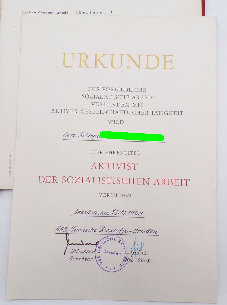 Lot DDR Abzeichen Orden Bestarbeiter Kampfgruppe Aktivist GDR Urkunden