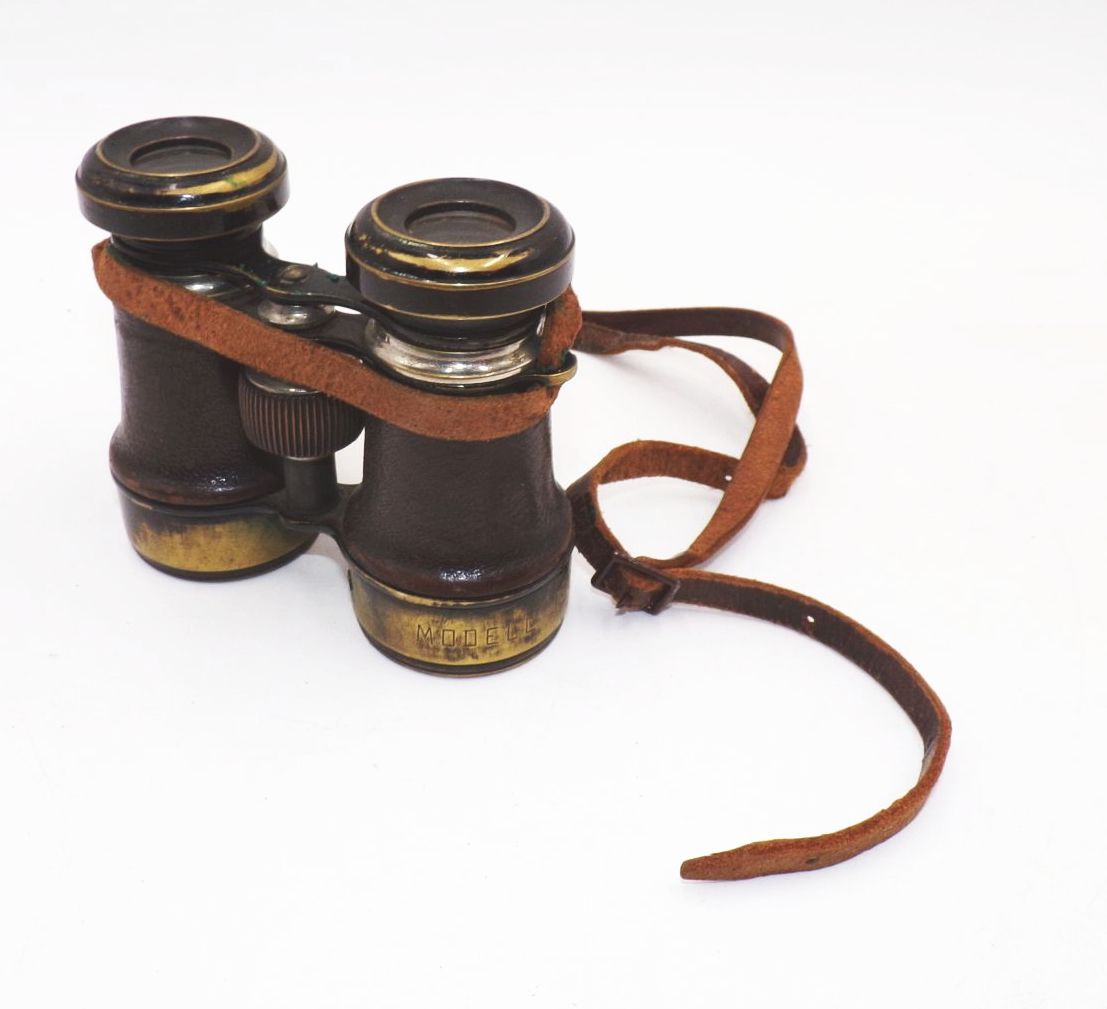 Altes Fernglas Rennglas Modell 1903 Messing Antik 