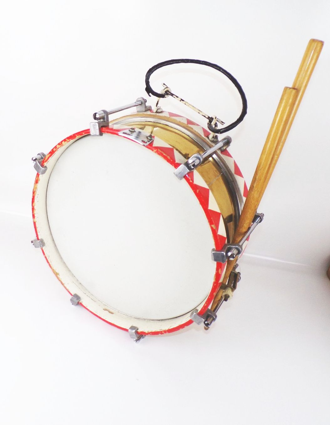 Alte Marschtrommel mit Zubehör Trommel 