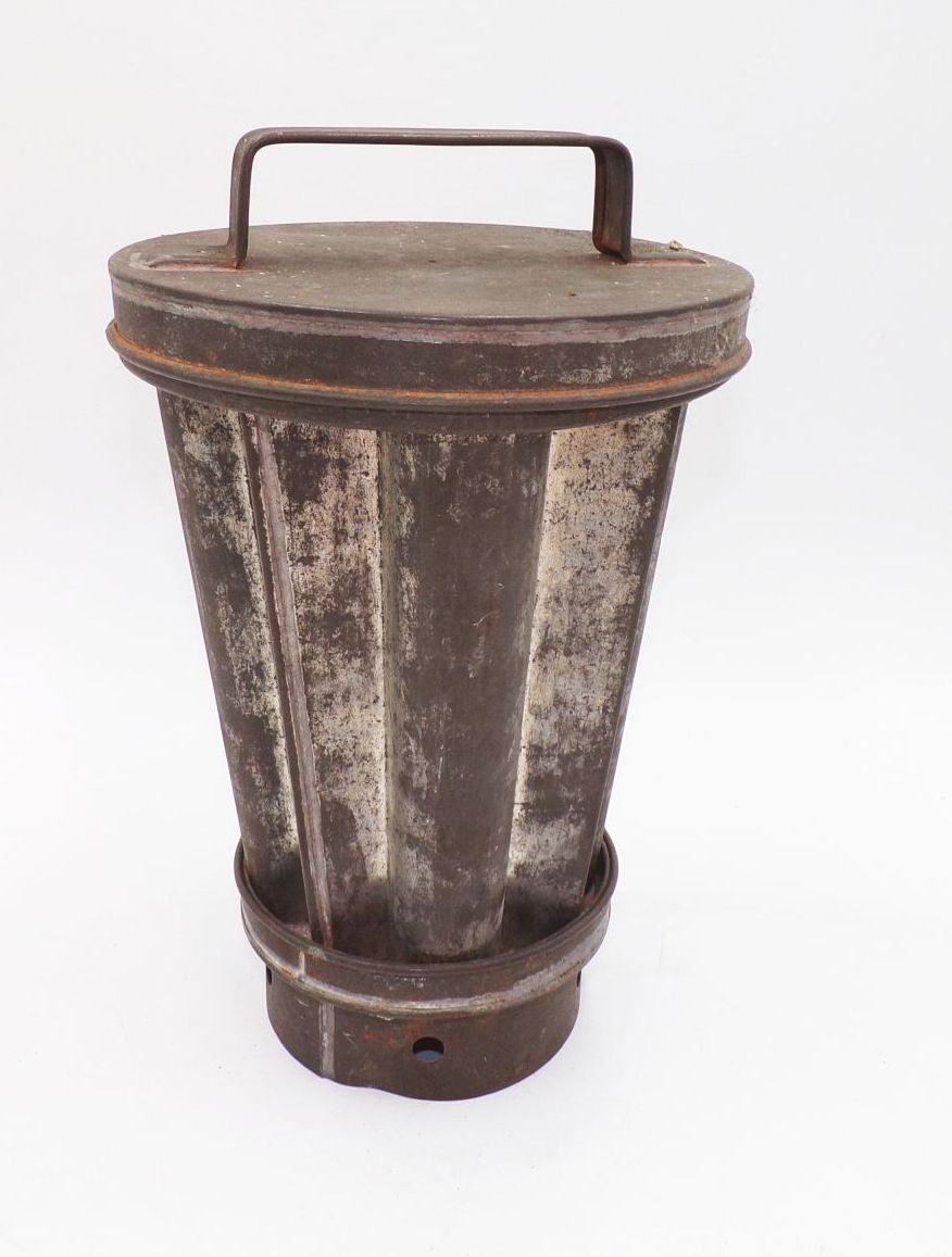 Alte Konditorform Eisbombe Puddingform true Vintage 
