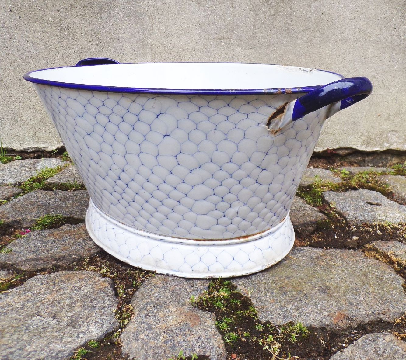 Alte Email Wanne Wabenmuster Netzdekor Blau Weiß Behälter Pfanzgefäß Alte Email Wanne Wabenmuster Netzdekor Blau Weiß Behälter Pfanzgefäß