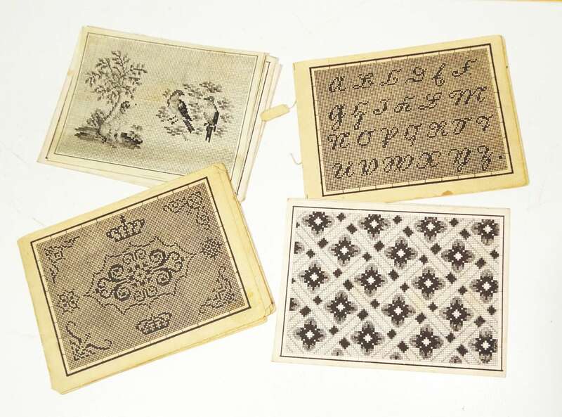 Konvolut Stickerei Vorlagen Handgemalt Grünthal Verlag Amalie Roch Handarbeit 1900er 