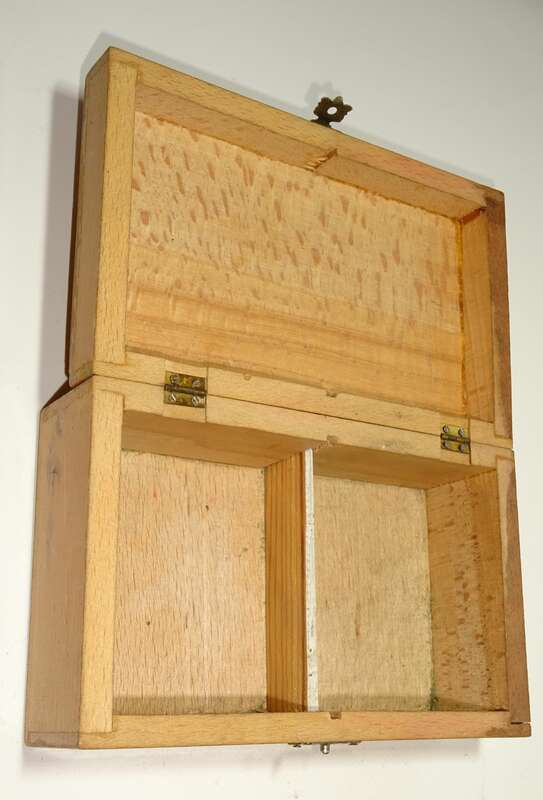 Alte Schachfiguren Weiss Rot Bein Deko Schach Figur