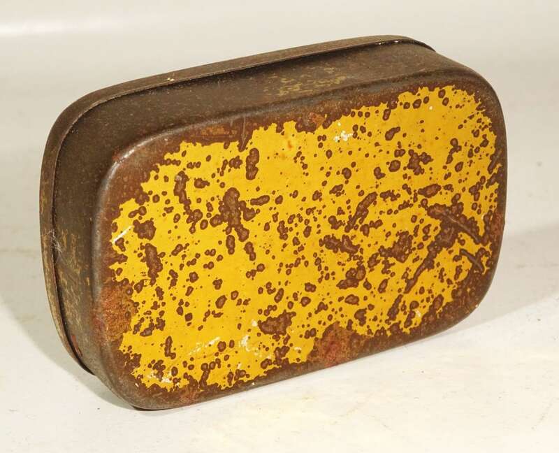 Alte Blechdosen Richard Selbmann 2 Automatendosen Leipzig Dresden