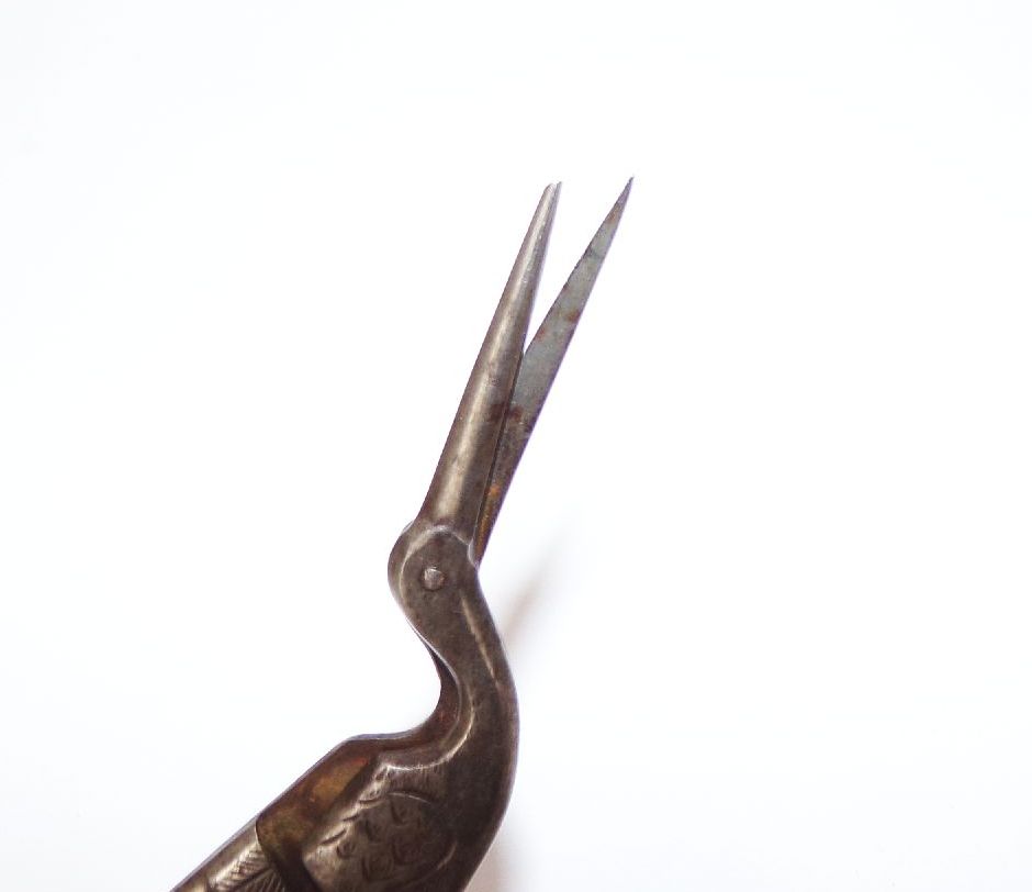 Alte Schere für Nabelschnur Geburtshilfe Hebamme Storch Nabelschnurschere