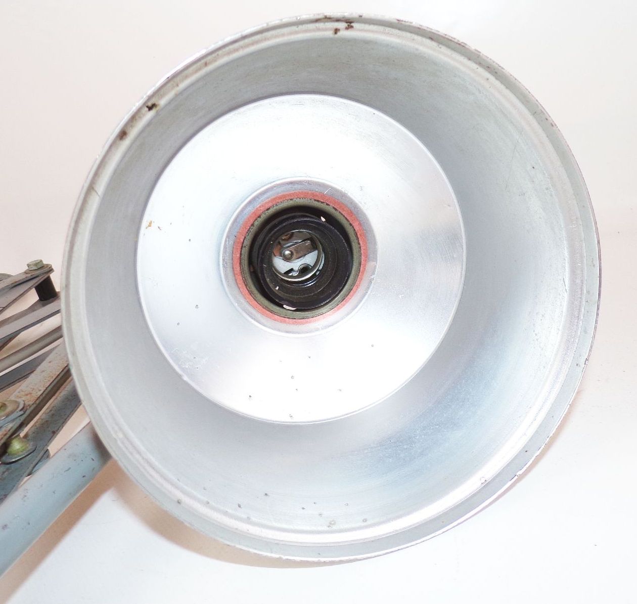 Alte Midgard R1 Scherenlampe Werkstattlampe