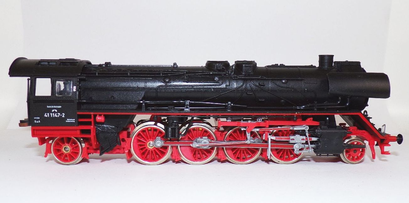 PIKO Dampflok BR41 Tender Spur H0 Analog