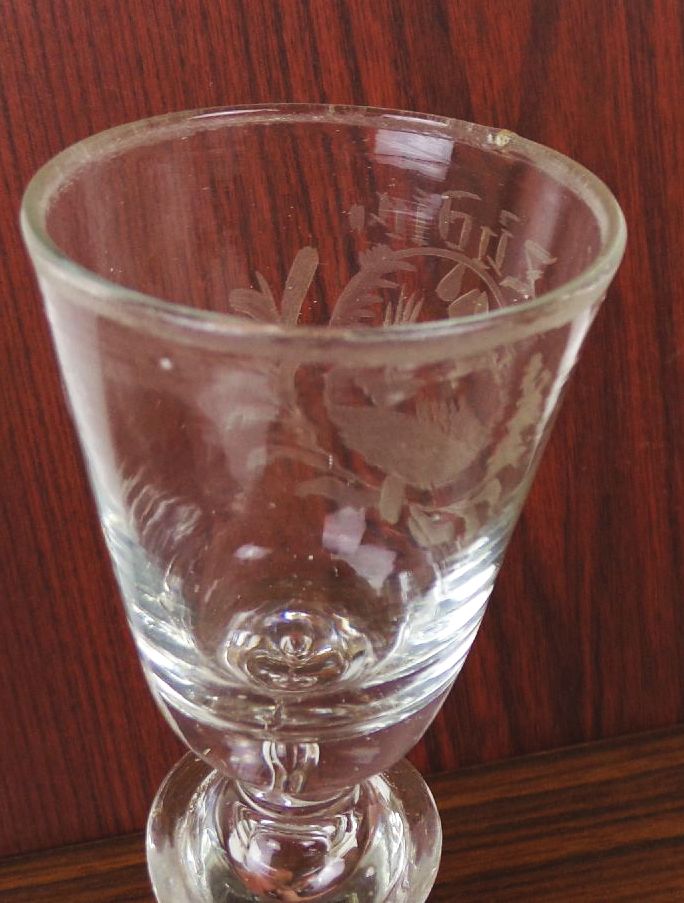 Barock Glas um 1750 Zu Dir Sinnspruch Kelch Pokal 